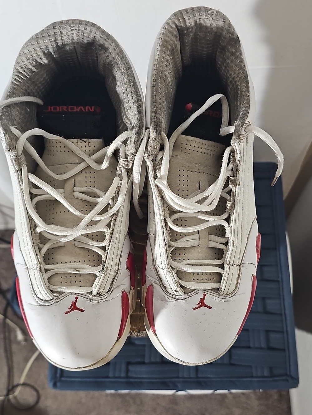 Jordan Men’s White and Red Mid-Top Basketball Sneakers